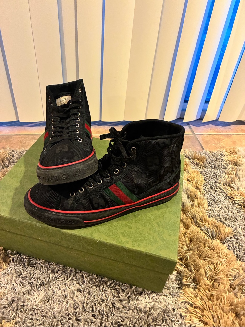 Gucci Black High-Top Sneakers with Green and Red Stripe
